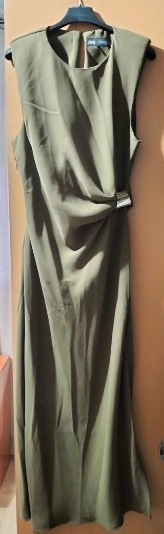 Vestido ZARA verde oliva talla L