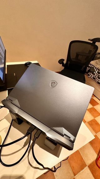 MSI GE66 Raider 10SF Gaming Laptop