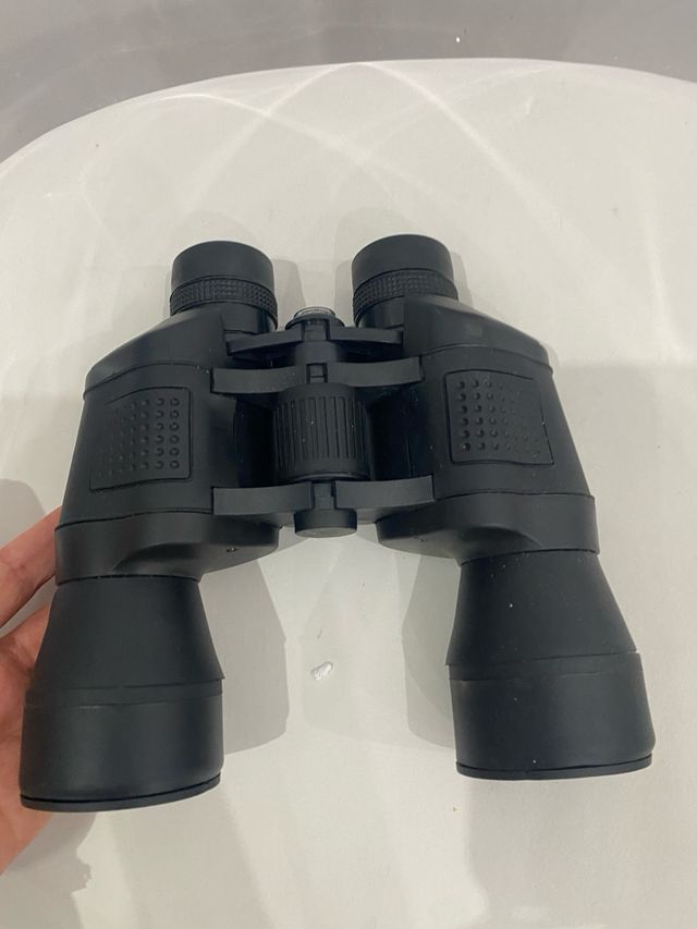 Binoculares prismáticos negros