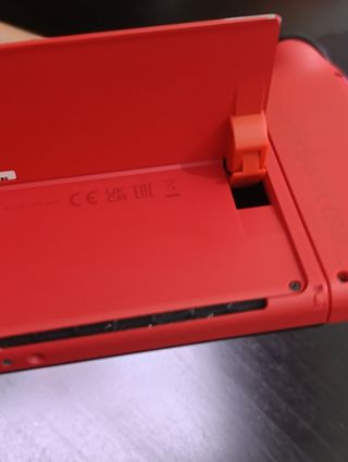 Nintendo Switch Rosso