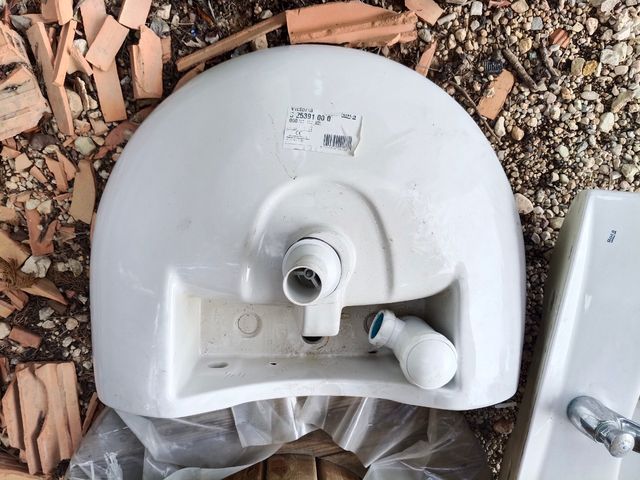 Lote lavabos,baños,retretes 