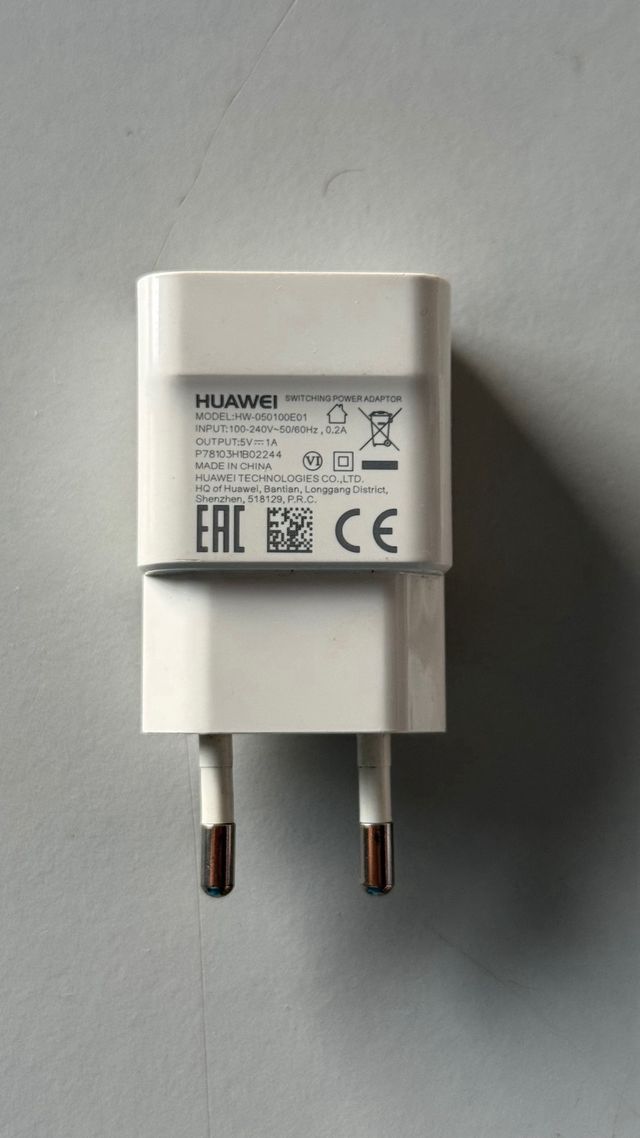 4 Carregadores USB-C + USB