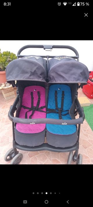 Silla de paseo gemelar Joie