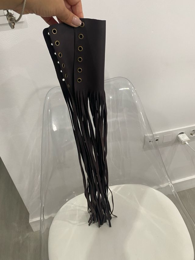 Empuñaduras de manillar de cuero con flecos