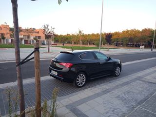 Alfa Romeo Giulietta 2011
