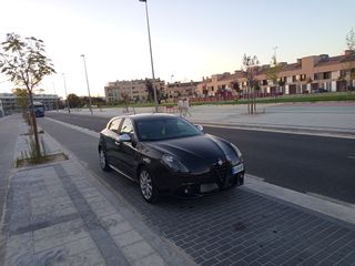Alfa Romeo Giulietta 2011