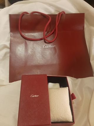 Lote Cartier: Caja para reloj y Bolsade papel