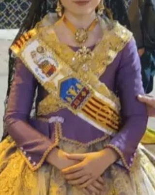 Corpiño fallera morado y dorado