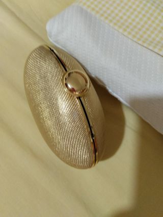 Bolso bombonera dorado