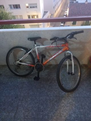 Bicicleta Boomerang en buen estado