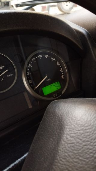 Land Rover Defender 2009