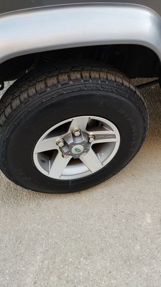 Land Rover Defender 2009