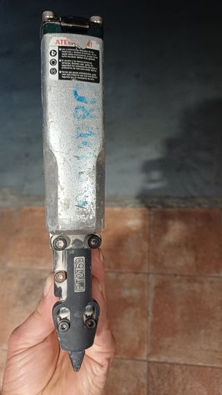 Herramienta profesional PT2150