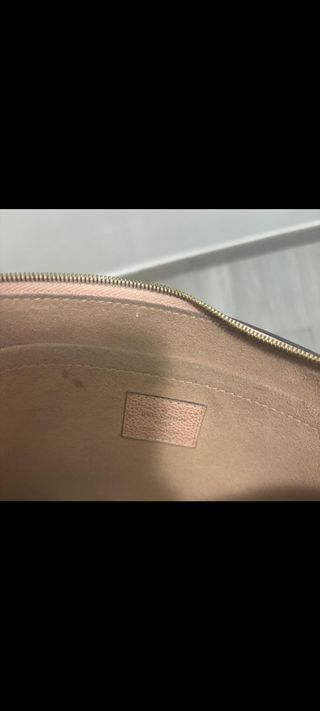Pochette Louis Vuitton Marrón y Rosa