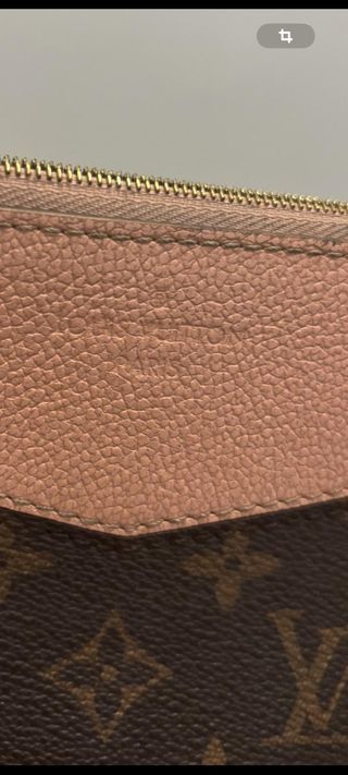 Pochette Louis Vuitton Marrón y Rosa