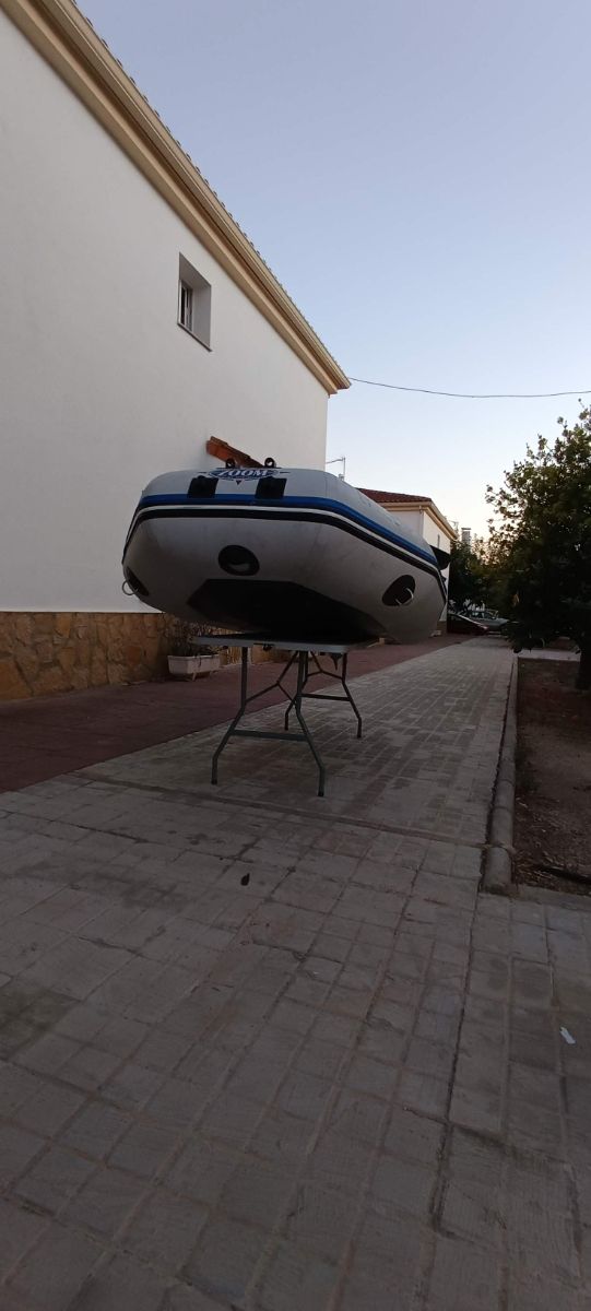 Barca Zodiac Zoom con motor