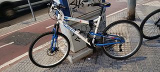 Bicicleta de Montaña Full Suspension