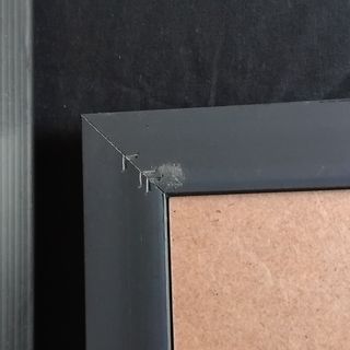 Quadro decorativo prateado em madeira