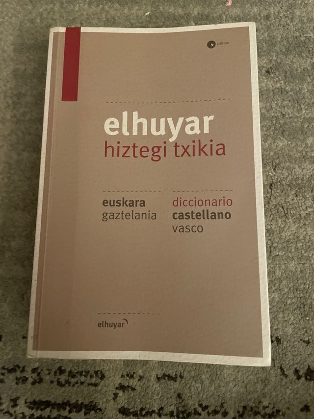 Diccionario Elhuyar Hiztegi Txikia