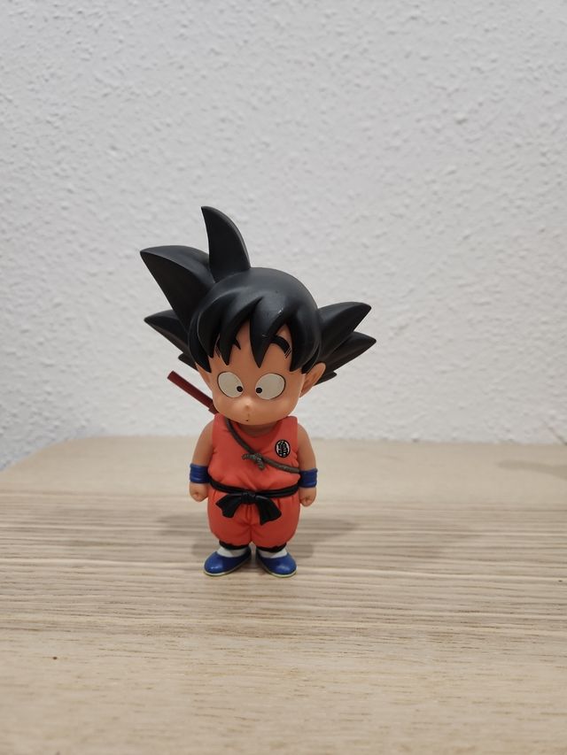 Figura Goku Niño