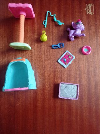 Muñeca Cavernícola Cave Club