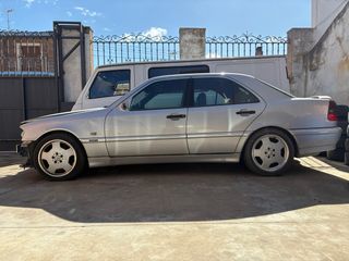 Despiece Mercedes W202 C240 Sport