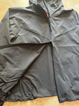 Chaqueta Nike Tech Gris Talla L