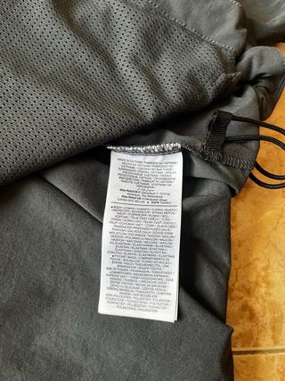 Chaqueta Nike Tech Gris Talla L