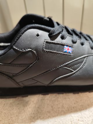 Zapatillas imitación Reebok Classic Talla 45
