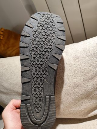 Zapatillas imitación Reebok Classic Talla 45
