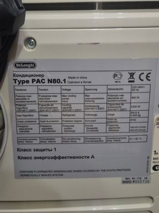  2 Pingüinos portátil marca Hisense y Delonghi 
