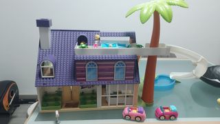 Casita de Juguete, incluye 4 figuras