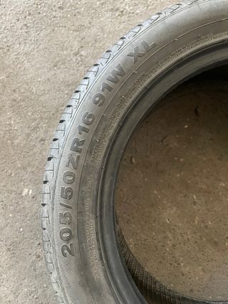 Neumáticos 205/50ZR16