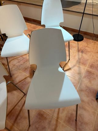 Conjunto 4 Sillas Modernas Blancas