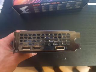 Placa Gráfica Gigabyte GTX 1660 Super