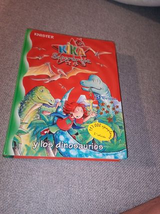 Kika Superbruja y los dinosaurios (Kika Superbr...