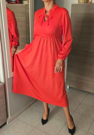 Abito corallo taglia L