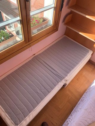 Puf cama plegable blanco
