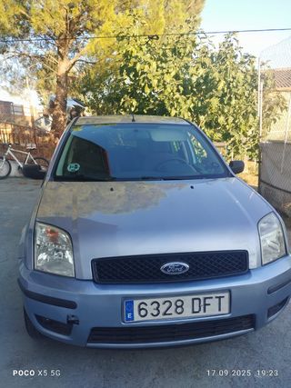 Ford Fusion 2005
