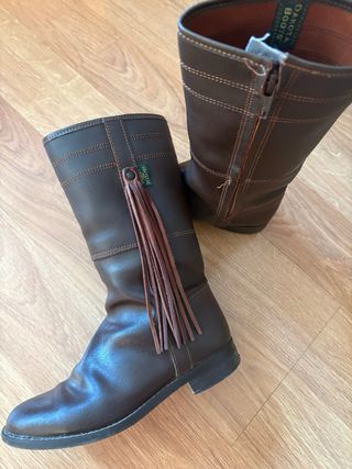 Traje campero niño y botas