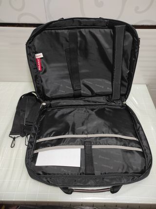 Maletín Negro para portátil 