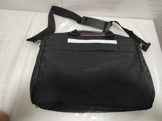 Maletín Negro para portátil 
