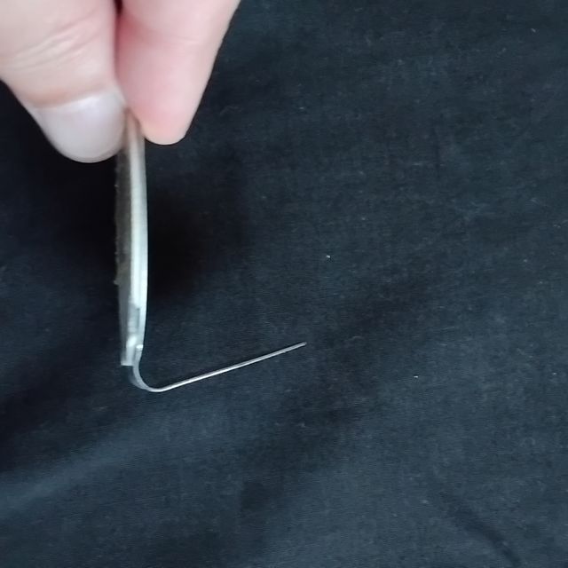 Pin Decorativo Antigo Sorriso Amarelo