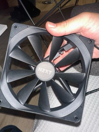 Disipador CPU, Memorias RAM 16GB, Ventilador NZXT