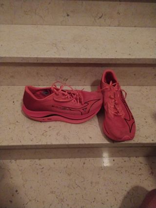 Scarpe da corsa Mizuno Wave Rebellion Flash 2 n.47