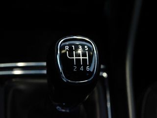 Skoda Karoq 1.6 TDI 85kW (115CV) Ambition