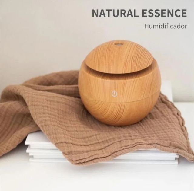 Umidificatore per aromaterapia con design in legno da 130 ml