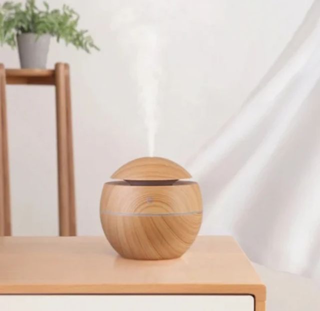 Umidificatore per aromaterapia con design in legno da 130 ml
