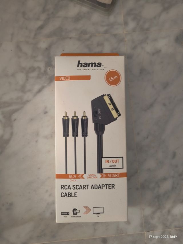 Cable Adaptador Hama RCA SCART 1.5m