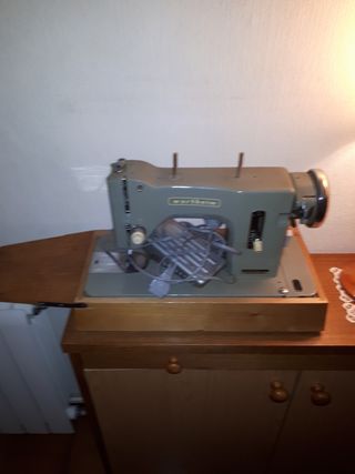 Máquina de Coser Wertheim